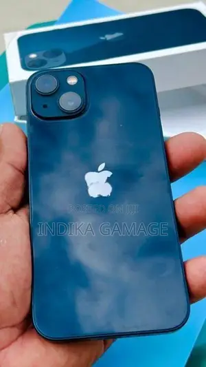 Apple iPhone 13 (Used)
