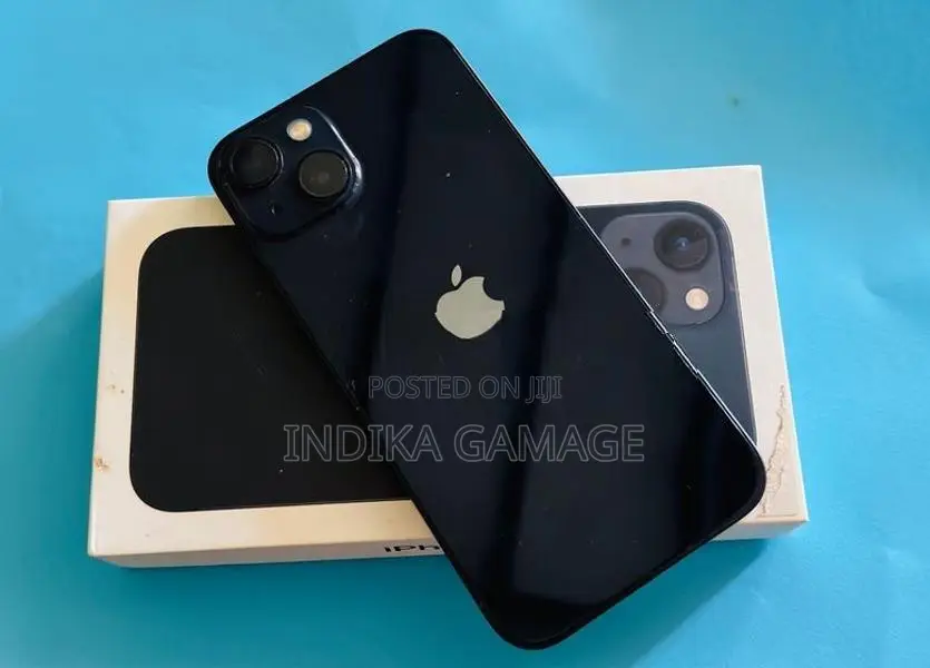 Apple iPhone 13 (Used)