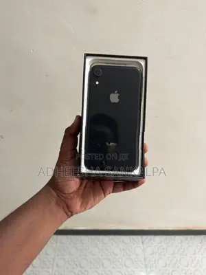 Apple iPhone XR (Used)