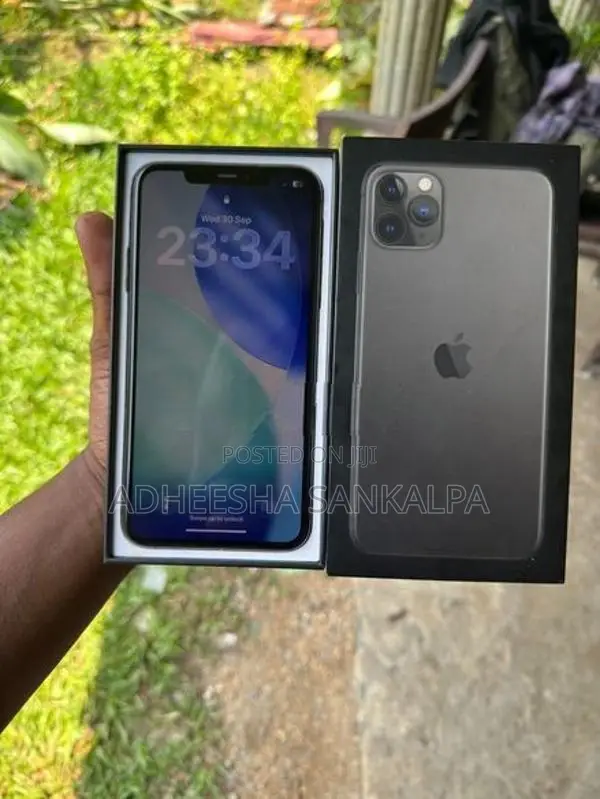Apple iPhone 11 Pro Max (Used)