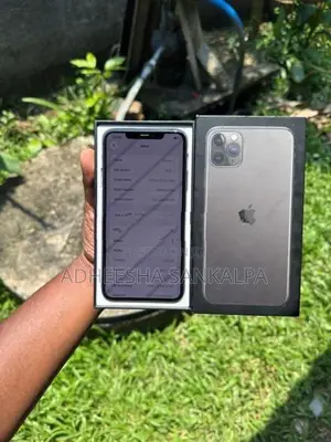 Apple iPhone 11 Pro Max (Used)