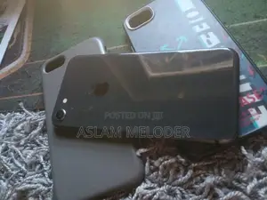 Apple iPhone 8 (Used)
