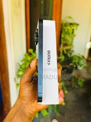 Apple iPhone 14 (Used)