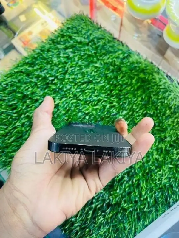 Apple iPhone 14 Pro (Used)