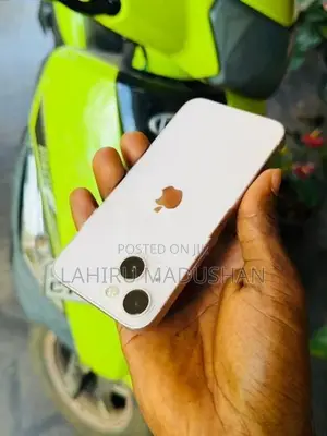 Apple iPhone 13 mini (Used)
