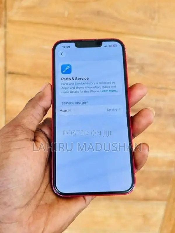 Apple iPhone 13 (Used)