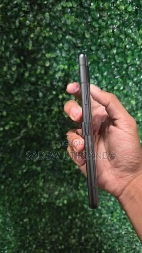 Google Pixel 7a (Used)