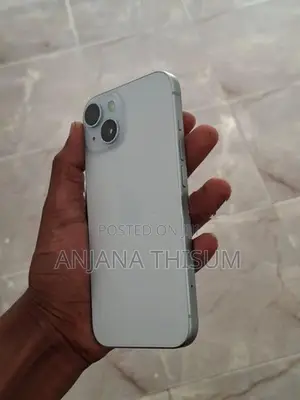 Apple iPhone 15 (Used)