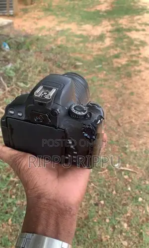 Canon 64 GB Memory Card 18-55 Zoom Lens.