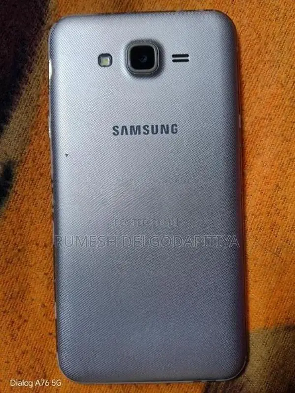 Samsung Galaxy J7 (Used)