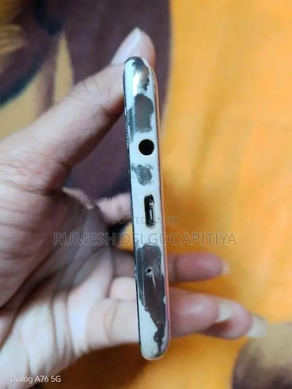 Samsung Galaxy J7 (Used)