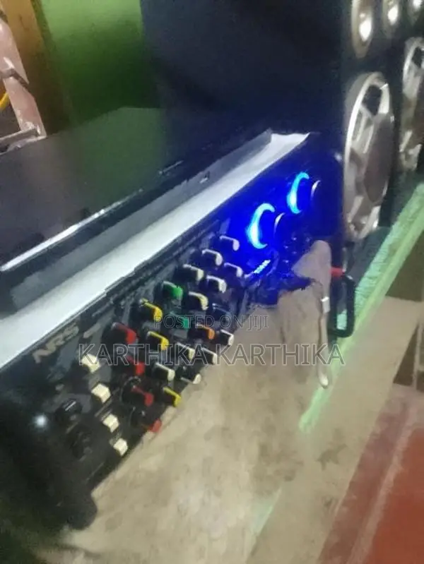 Speaker Box