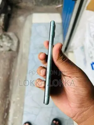 Apple iPhone 11 128GB (Used)