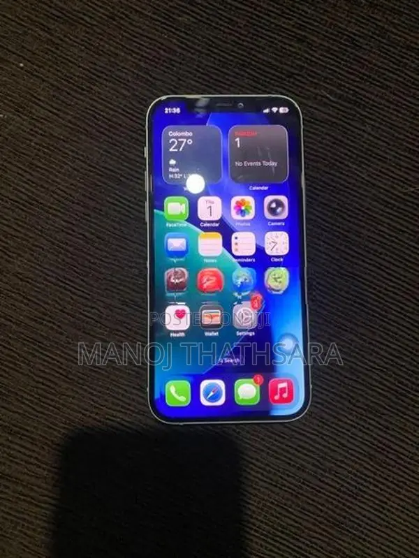 Apple iPhone 12 (Used)