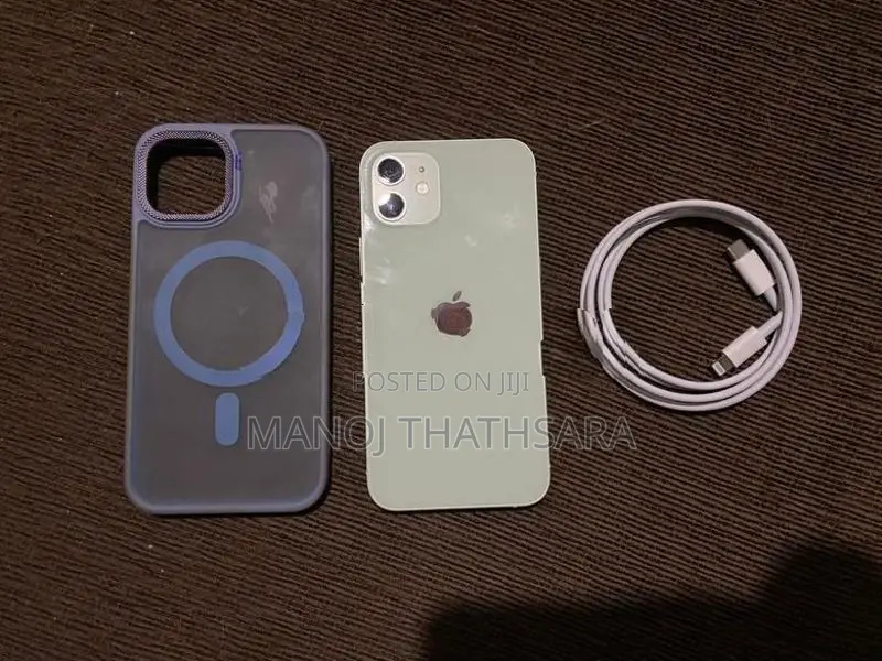 Apple iPhone 12 (Used)
