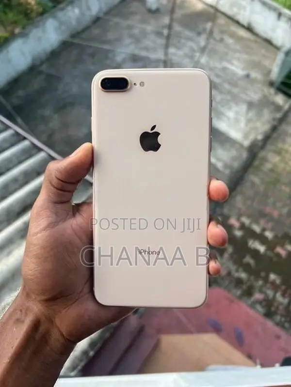 Apple iPhone 8 Plus (Used)