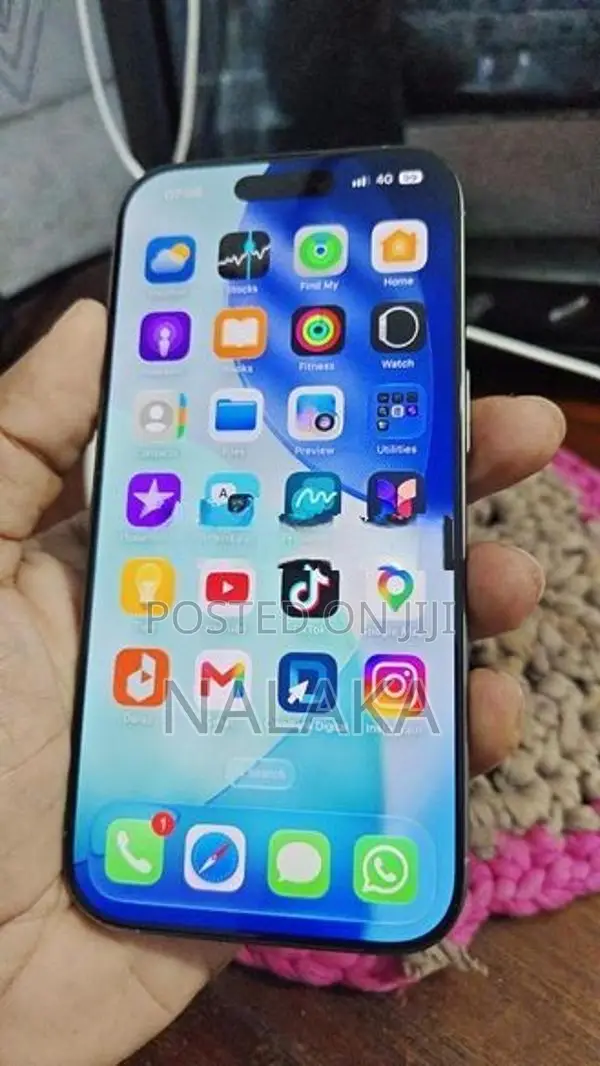 Apple iPhone 16 Pro (Used)
