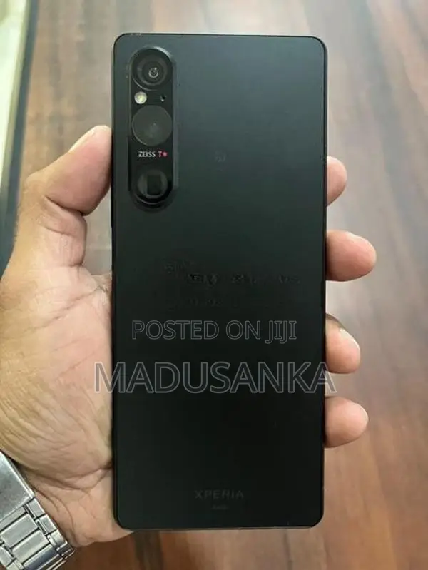 Sony Xperia 1 Mark V (Used)