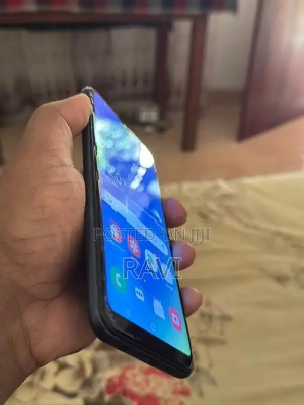 Samsung Galaxy M10 (Used)