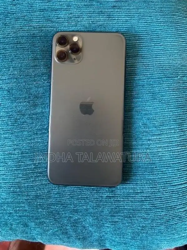 Apple iPhone 11 Pro Max (Used)