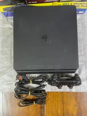 Sony PS4 Slim 1TB Latest model(CUH-2218B)