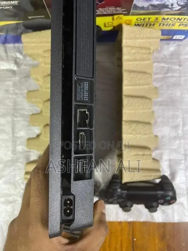 Sony PS4 Slim 1TB Latest model(CUH-2218B)