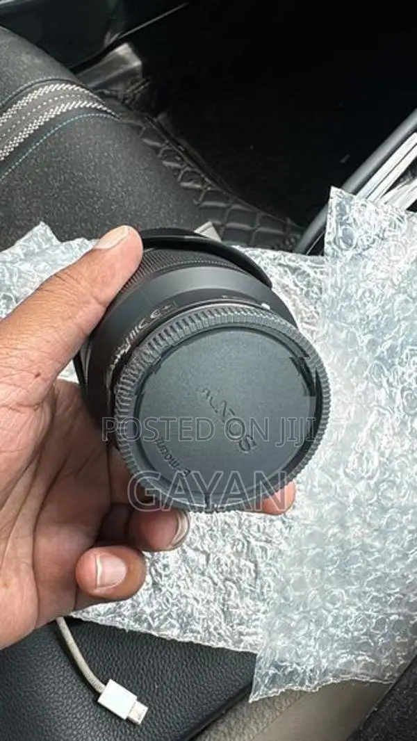 Sony 28-70mm
