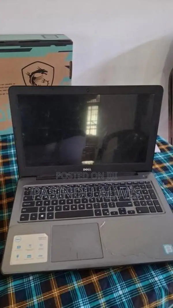 Dell Inspiron i3 7th