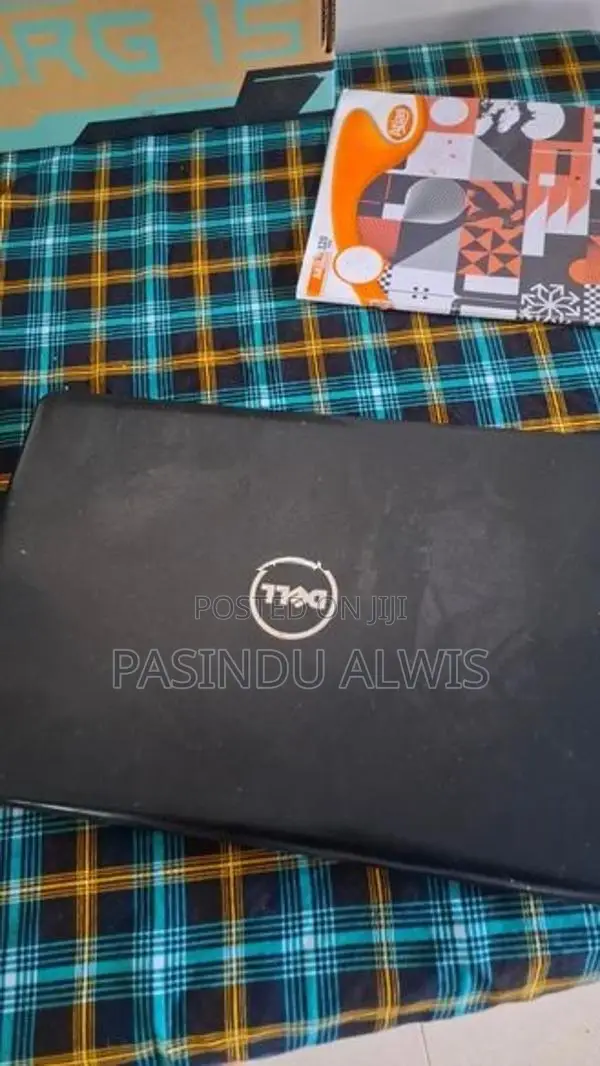 Dell Inspiron i3 7th