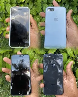 Apple iPhone 8 (Used)