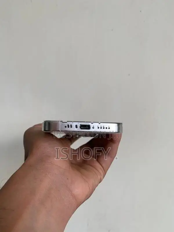 Apple iPhone 15 Pro (Used)