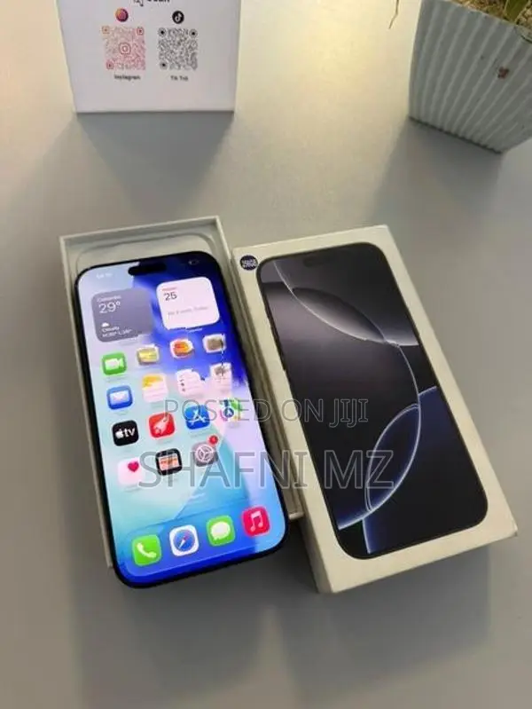 Apple iPhone 16 Pro Max (Used)