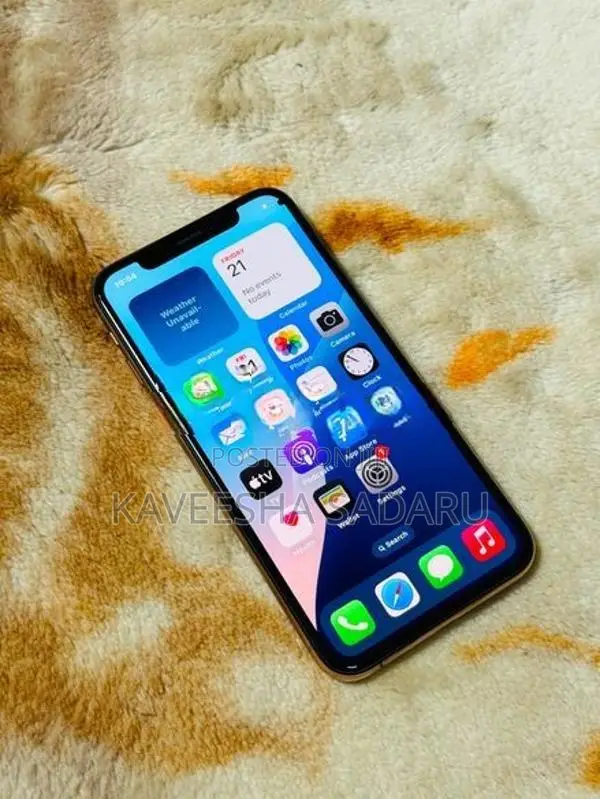 Apple iPhone XS (Used)