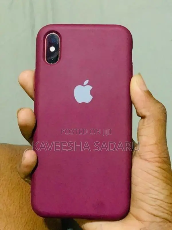 Apple iPhone XS (Used)