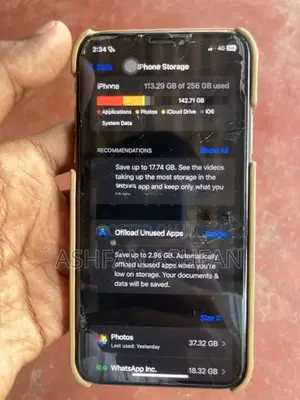 Apple iPhone XS (Used)