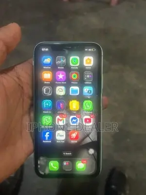 Apple iPhone 11 (Used)