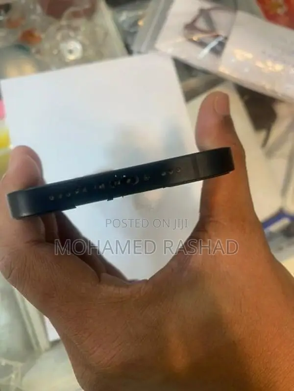 Apple iPhone 14 (Used)
