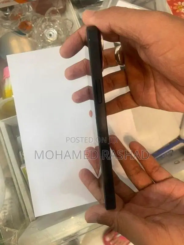 Apple iPhone 14 (Used)