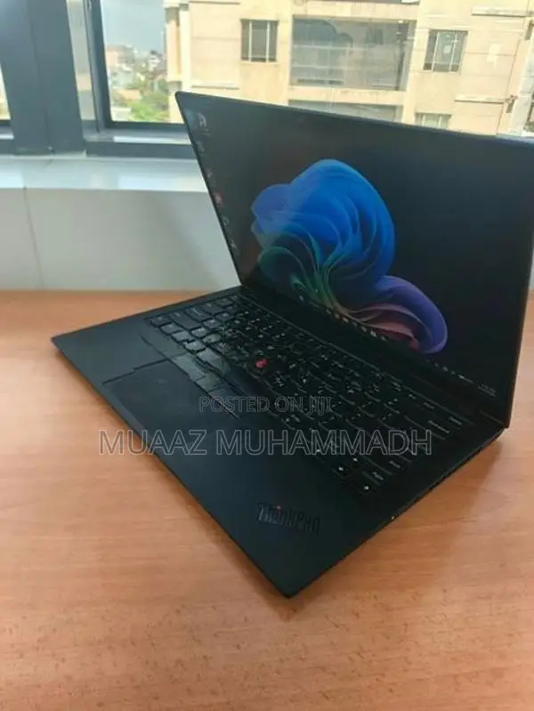 Lenovo Thinkpad X1 Laptop