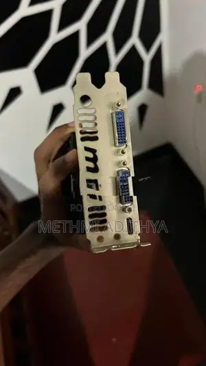 GTX 560 1GB / (4GB+4GB+2GB) DDR3 Samsung RAM Card