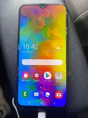 Samsung Galaxy M20 (Used)
