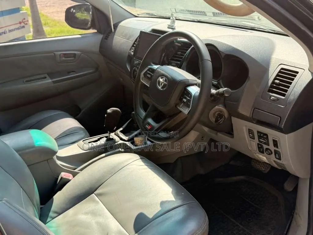 Toyota Hilux Revo Rocco GR Sport 2008 Pickup (Used)