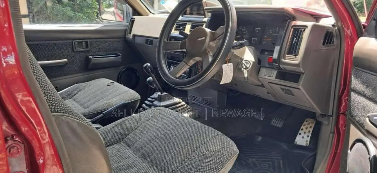 Nissan D21 1992 Pickup (Used)