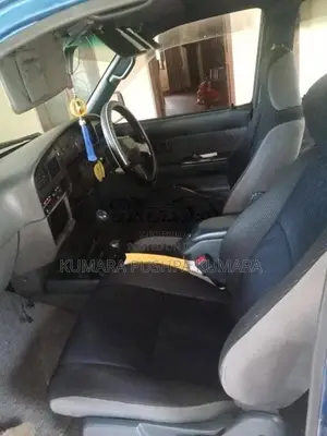 Toyota Hilux 1993 Pickup (Used)