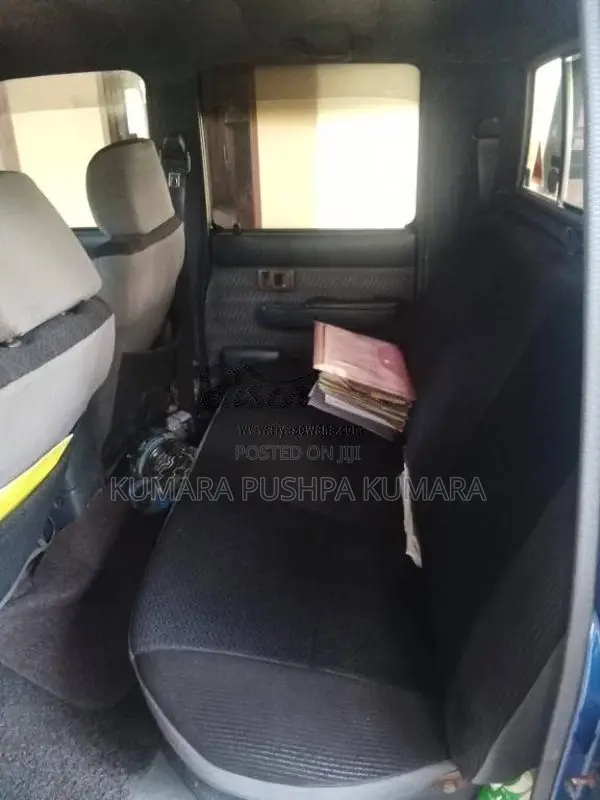 Toyota Hilux 1993 Pickup (Used)