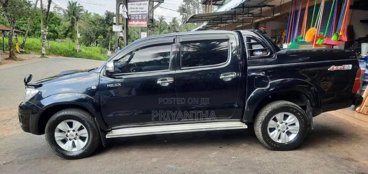 Toyota Hilux 2008 Pickup (Used)