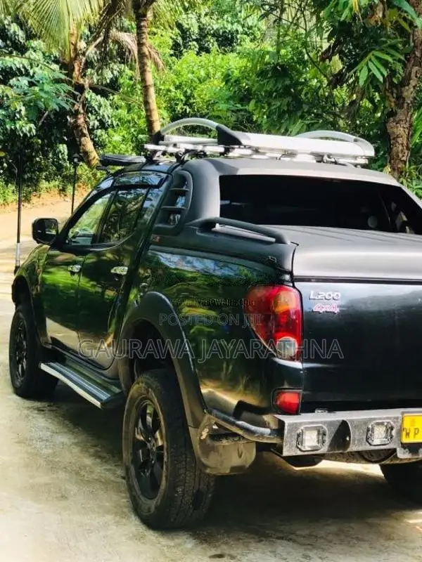 Mitsubishi L200 2007 Pickup (Used)