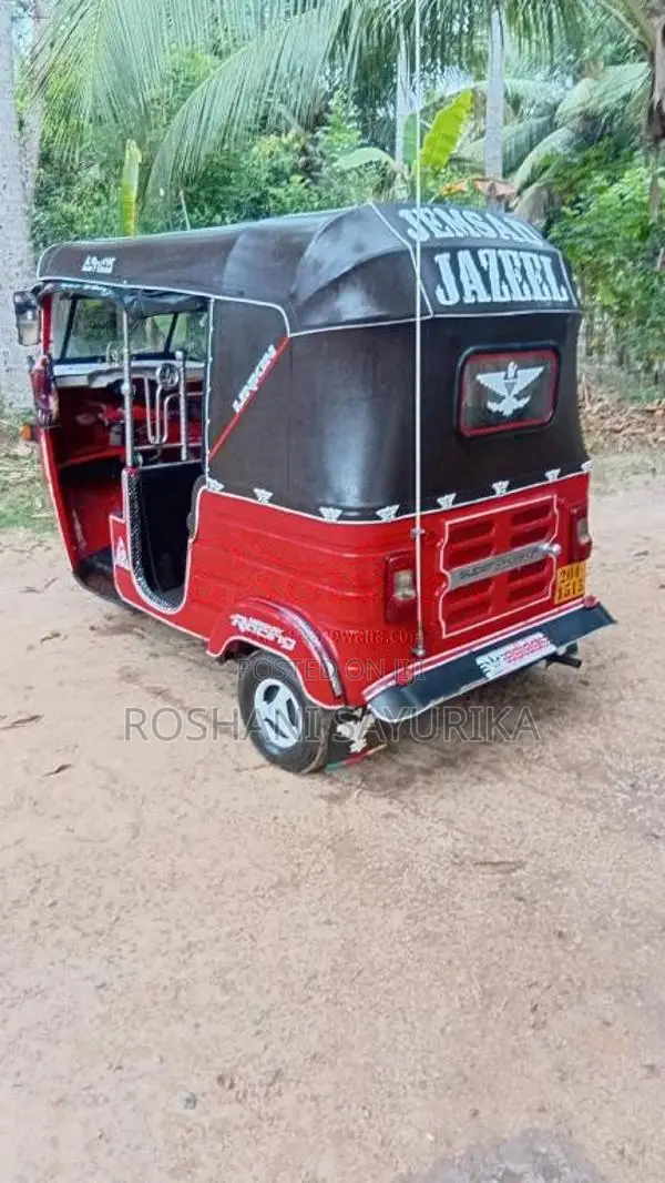 Bajaj 2 Stroke 1995 Three Wheel (Used)