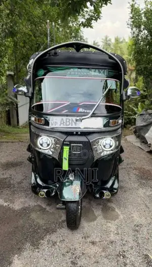 Bajaj RE 4 Stroke 2016 Three Wheel (Used)