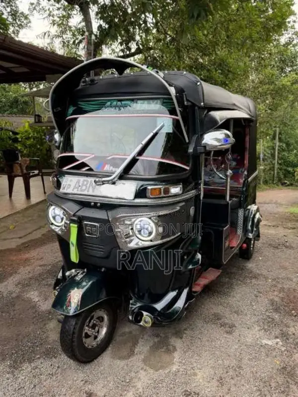 Bajaj RE 4 Stroke 2016 Three Wheel (Used)